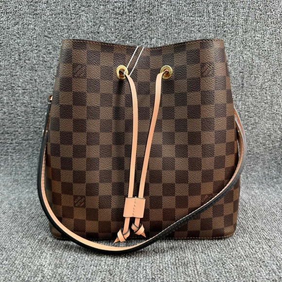 100% Authentic Louis Vuitton Neonoe Brown Damier Ebene Canvas Shoulder Bag - Picture 2 of 15